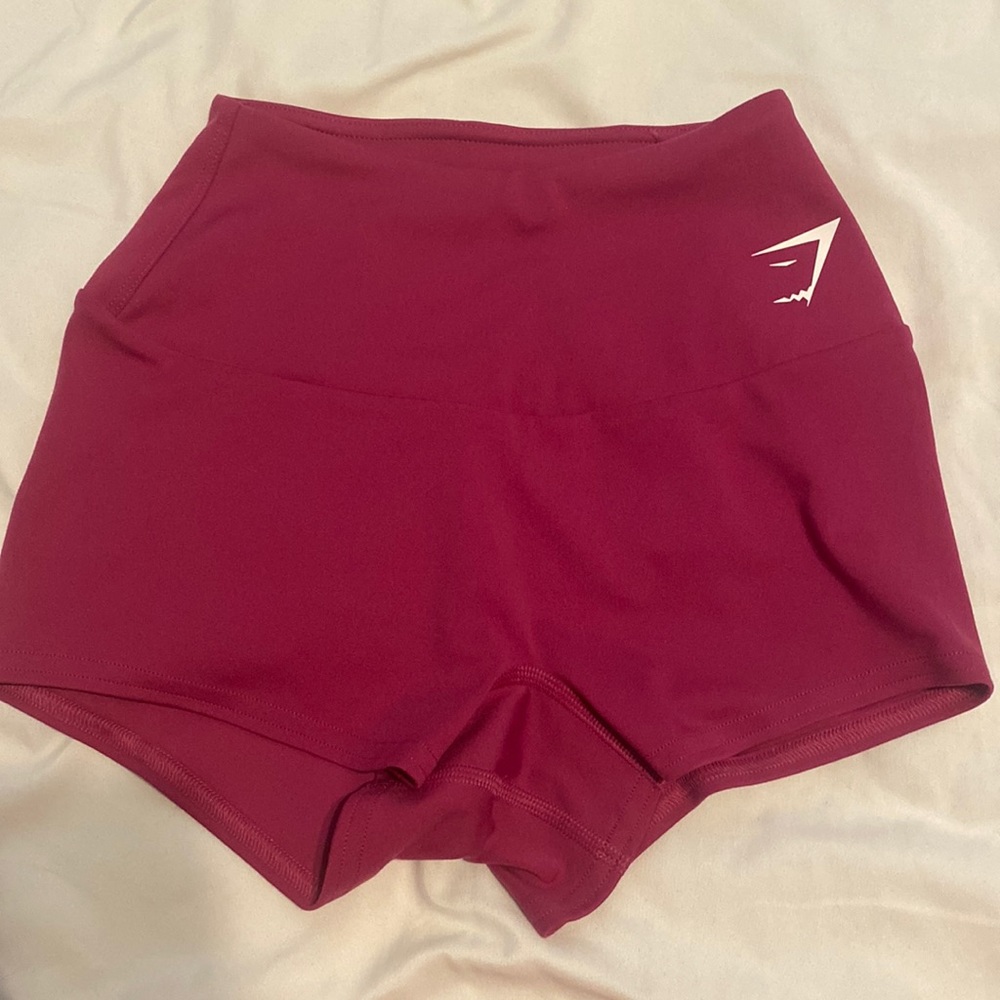 Gymshark Magenta Biker Shorts XS Never Worn